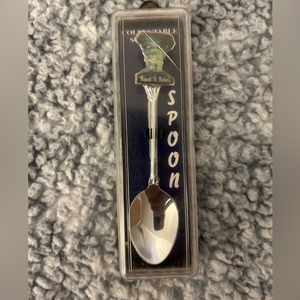 Mount St. Helens Collectible Spoon